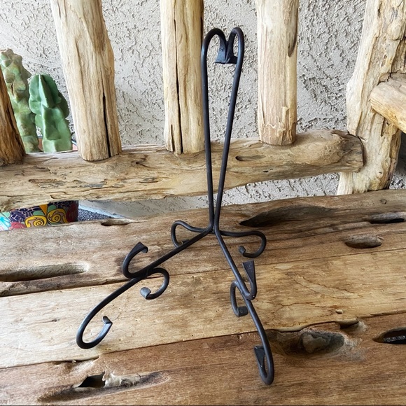 Rustic Brown Iron Picture Stand - Picture 2 of 4